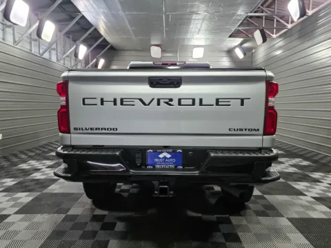 More photos of 2021 Chevrolet Silverado 2500HD Custom at Trust Auto, MD