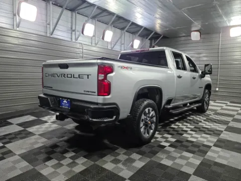 More photos of 2021 Chevrolet Silverado 2500HD Custom at Trust Auto, MD