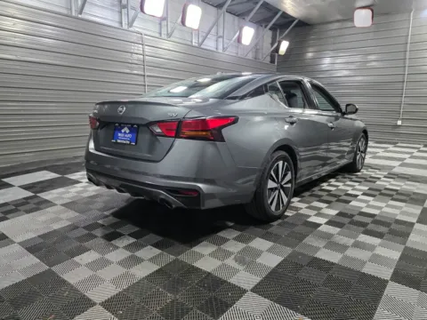 More photos of 2019 Nissan Altima 2.5 SV at Trust Auto, MD