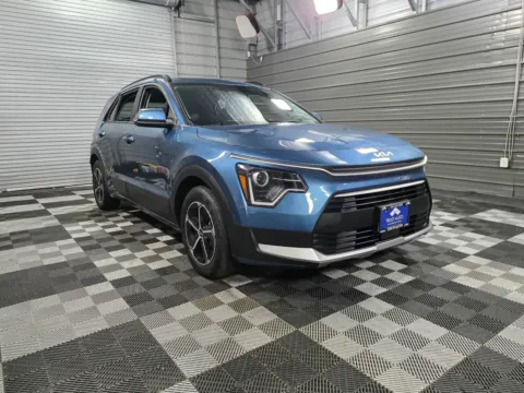 Another view of 2024 Kia Niro Plug-In Hybrid EX for sale in Sykesville, MD at Trust Auto