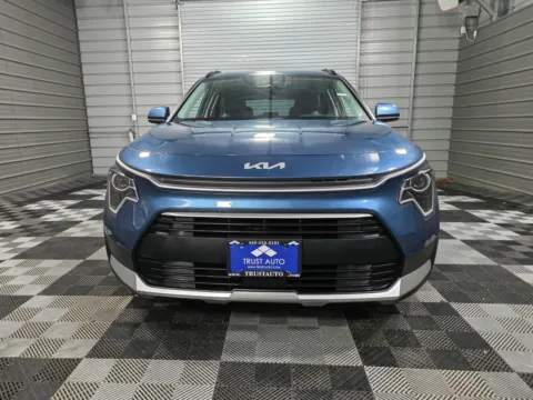 Photos of 2024 Kia Niro Plug-In Hybrid EX for sale in Sykesville, MD at Trust Auto