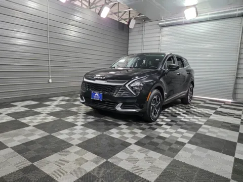 Blue 2023 Kia Sportage Hybrid LX for sale in Sykesville, MD