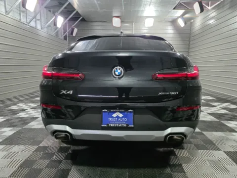 More photos of 2022 BMW X4 xDrive30i at Trust Auto, MD