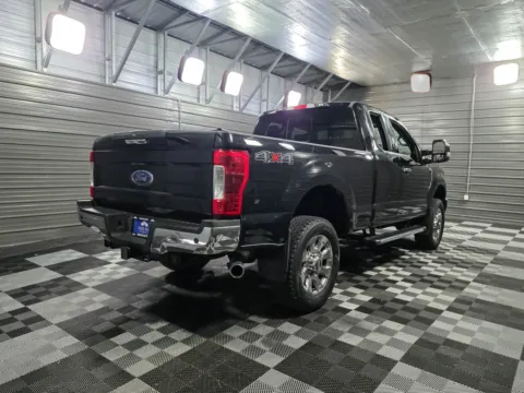 More photos of 2018 Ford Super Duty F-350 SRW LARIAT 4WD SuperCab Pickup Truck at Trust Auto, MD