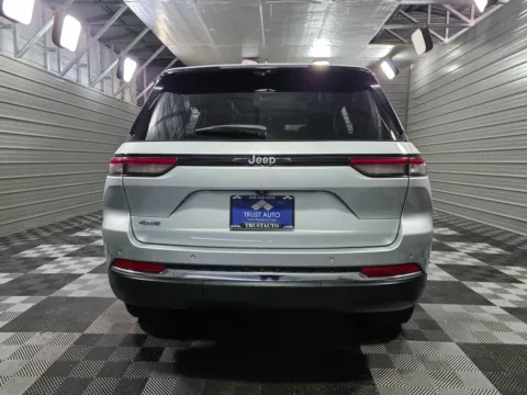 More photos of 2023 Jeep Grand Cherokee 4xe at Trust Auto, MD