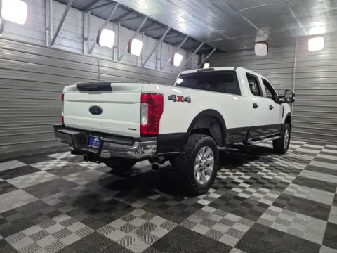 More photos of 2017 Ford Super Duty F-250 SRW Lariat at Trust Auto, MD