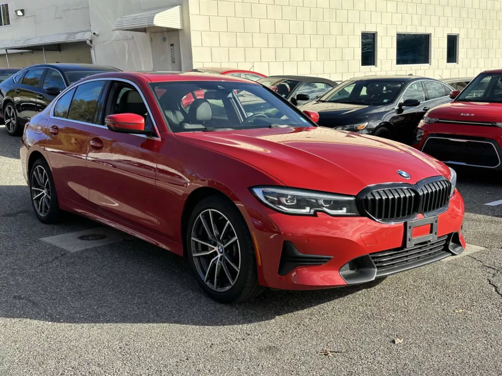 Used 2021 BMW 3 Series 330i xDrive for sale in Great Neck, NY | VIN ...