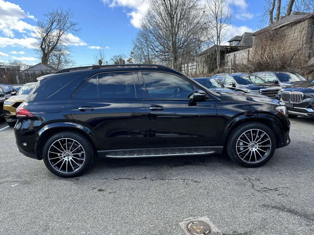 Used 2022 Mercedes-Benz GLE GLE350 with VIN 4JGFB4KB9NA602628 for sale in Great Neck, NY