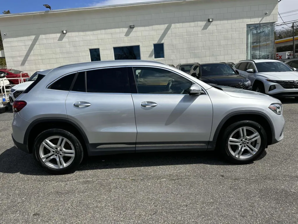 Used 2021 Mercedes-Benz GLA GLA250 with VIN W1N4N4HB0MJ296808 for sale in Great Neck, NY