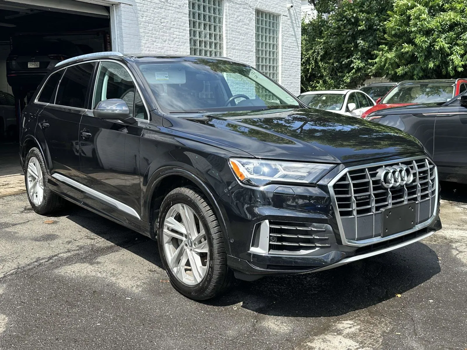 Black 2021 Audi Q7 Premium for sale in Great Neck, NY