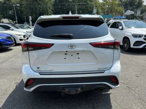 More photos of 2022 Toyota Highlander XSE AWD (Red Interior) at Prestige Motors, NY