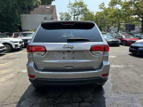 More photos of 2021 Jeep Grand Cherokee Limited at Prestige Motors, NY