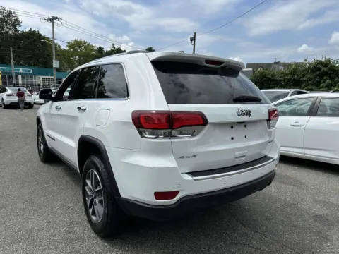 More photos of 2022 Jeep Grand Cherokee WK Limited at Prestige Motors, NY