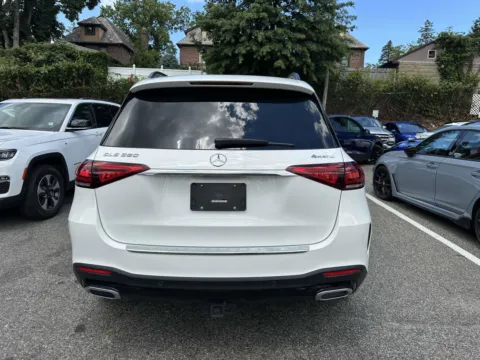 More photos of 2021 Mercedes-Benz GLE 350 AMG PKG at Prestige Motors, NY