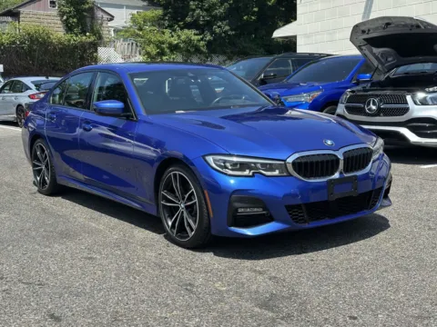 Blue 2021 BMW 3 Series 330i xDrive for sale in Great Neck, NY