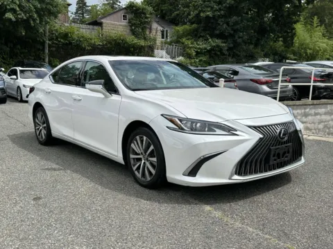 White 2021 Lexus ES 250 for sale in Great Neck, NY