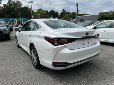 More photos of 2021 Lexus ES 250 at Prestige Motors, NY
