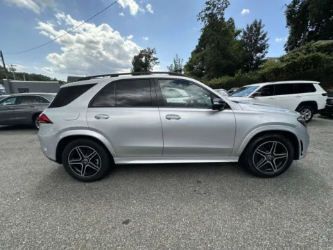 Photos of 2020 Mercedes-Benz GLE 350 AMG PKG for sale in Great Neck, NY at Prestige Motors