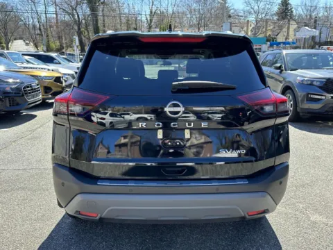 More photos of 2022 Nissan Rogue SV (Leather, Sunroof) at Prestige Motors, NY