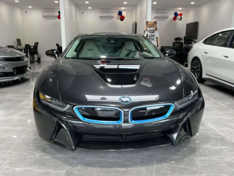 Photos of 2015 BMW i8 for sale in Great Neck, NY at Prestige Motors