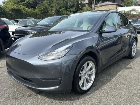 More photos of 2021 Tesla Model Y Long Range at Prestige Motors, NY