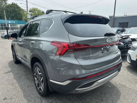 More photos of 2022 Hyundai Santa Fe Limited at Prestige Motors, NY