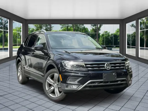 Black 2019 Volkswagen Tiguan SEL Premium for sale in Great Neck, NY