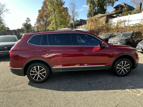 Photos of 2021 Volkswagen Tiguan SE (Leather,Sunroof) for sale in Great Neck, NY at Prestige Motors