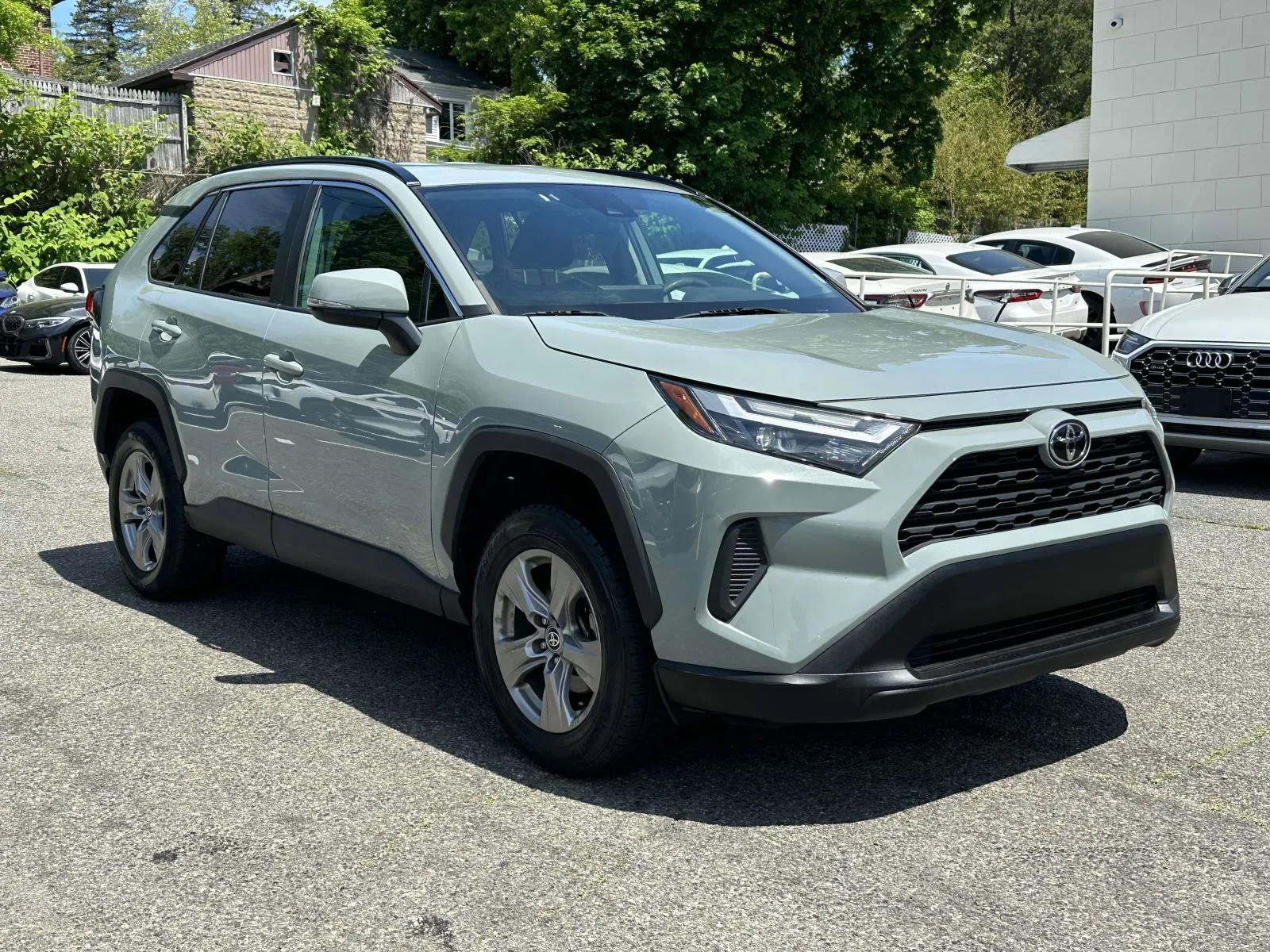 Gray 2022 Toyota RAV4 XLE for sale in Great Neck, NY