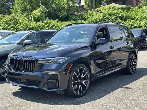 More photos of 2021 BMW X7 xDrive40i M-Sport at Prestige Motors, NY