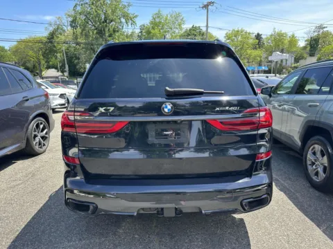 Another view of 2021 BMW X7 xDrive40i M-Sport for sale in Great Neck, NY at Prestige Motors