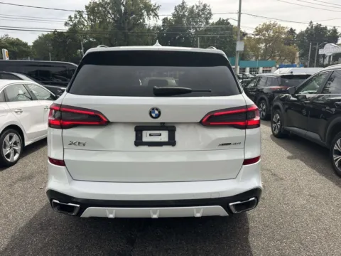 Another view of 2019 BMW X5 xDrive40i M-Sport for sale in Great Neck, NY at Prestige Motors