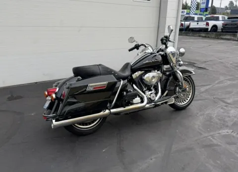 Photos of 2013 Harley-Davidson Road King for sale in Tacoma, WA at Goodfellas Motor Company