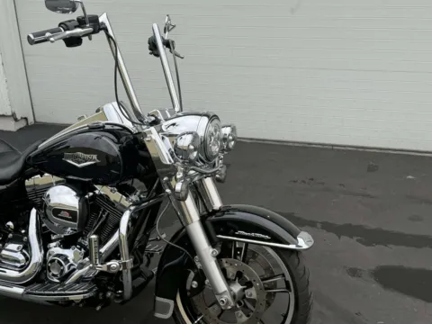 More photos of 2016 Harley-Davidson Road King at Goodfellas Motor Company, WA