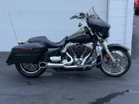 Photos of 2014 Harley-Davidson Street Glide Special for sale in Tacoma, WA at Goodfellas Motor Company