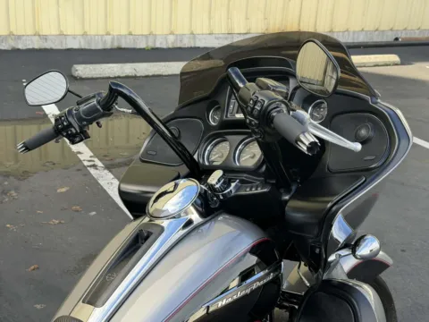 More photos of 2016 Harley-Davidson Road Glide Ultra at Goodfellas Motor Company, WA