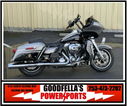Silver 2016 Harley-Davidson Road Glide Ultra for sale in Tacoma, WA