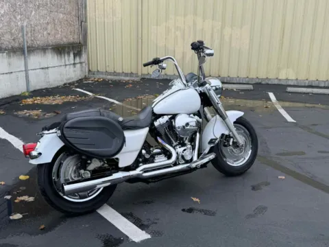 More photos of 2005 Harley-Davidson Road King Custom at Goodfellas Motor Company, WA