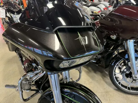 Photos of 2016 Harley-Davidson Road Glide Special for sale in Tacoma, WA at Goodfellas Motor Company