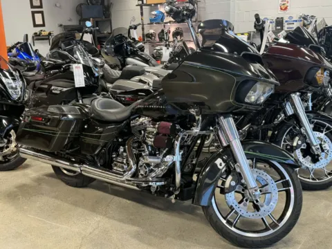 More photos of 2016 Harley-Davidson Road Glide Special at Goodfellas Motor Company, WA