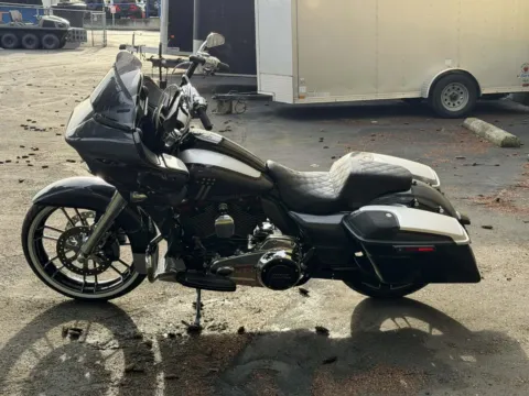 Another view of 2019 Harley-Davidson Road Glide CVO Road Glide for sale in Tacoma, WA at Goodfellas Motor Company