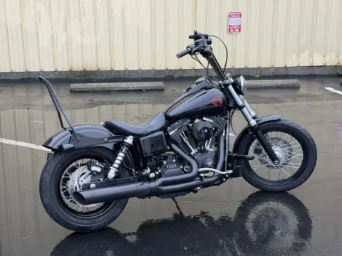 Photos of 2015 Harley-Davidson Dyna Street Bob for sale in Tacoma, WA at Goodfellas Motor Company