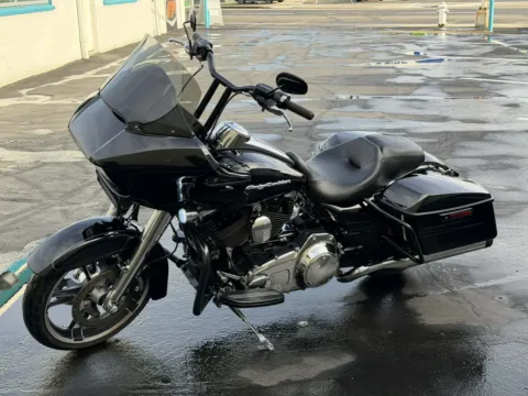 Another view of 2015 Harley-Davidson Road Glide Special for sale in Tacoma, WA at Goodfellas Motor Company