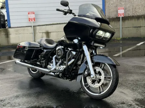 More photos of 2015 Harley-Davidson Road Glide Special at Goodfellas Motor Company, WA