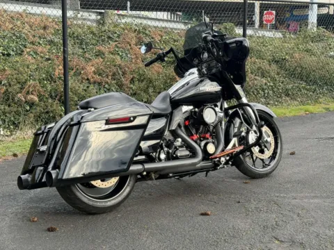 Another view of 2009 Harley-Davidson Street Glide for sale in Tacoma, WA at Goodfellas Motor Company