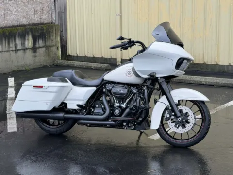 Another view of 2018 Harley-Davidson Road Glide Special for sale in Tacoma, WA at Goodfellas Motor Company