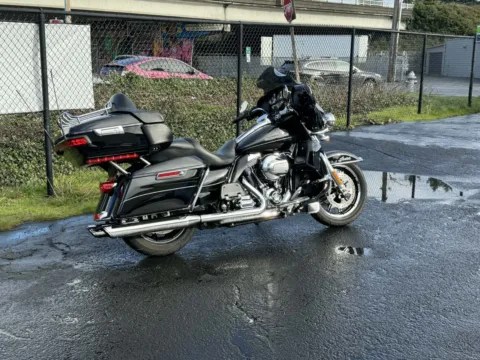 More photos of 2016 Harley-Davidson Electra Glide Ultra Limited at Goodfellas Motor Company, WA