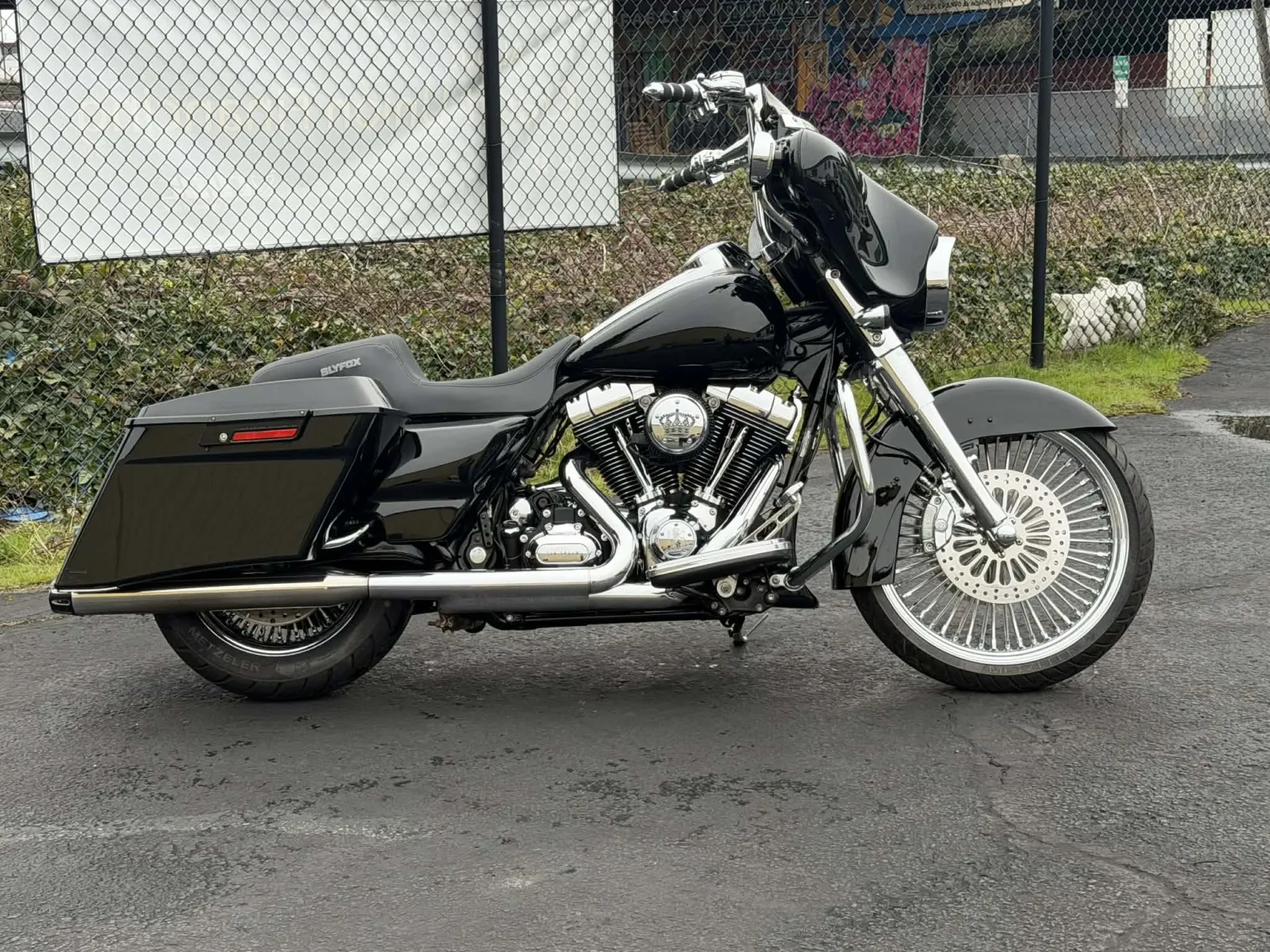 More photos of 2009 Harley-Davidson Street Glide at Goodfellas Motor Company, WA