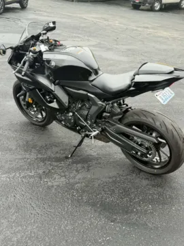 More photos of 2022 Yamaha YZF R7 at Goodfellas Motor Company, WA