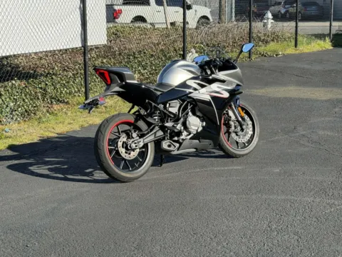 Photos of 2023 CFMOTO 300 SS for sale in Tacoma, WA at Goodfellas Motor Company